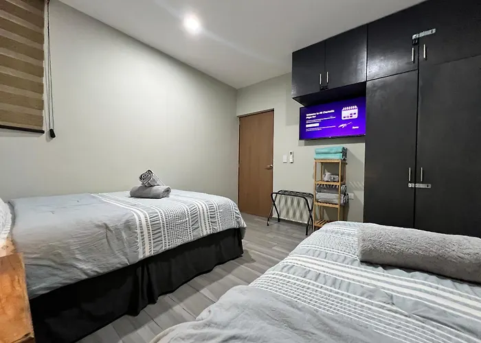 Luxe Modern-5 Star Area-Walk 2 Beach-Pool-View-King Bed